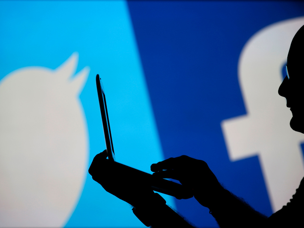 Sobre Facebook ou Twitter? Qual escolher!