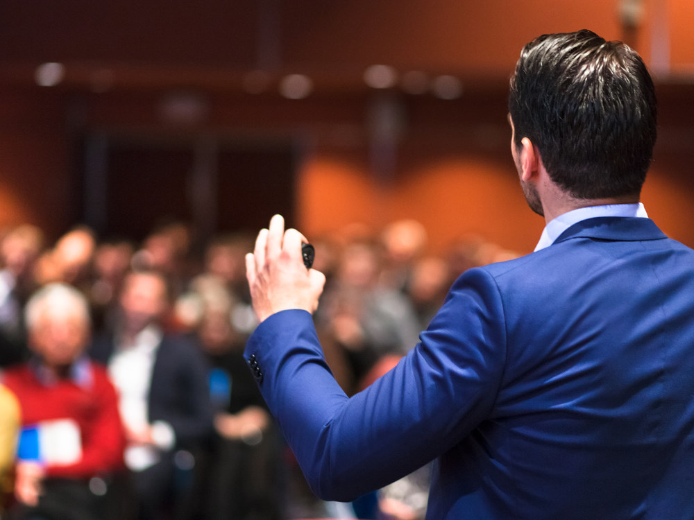 Sobre Seminário Internacional A arte de bem falar e convencer