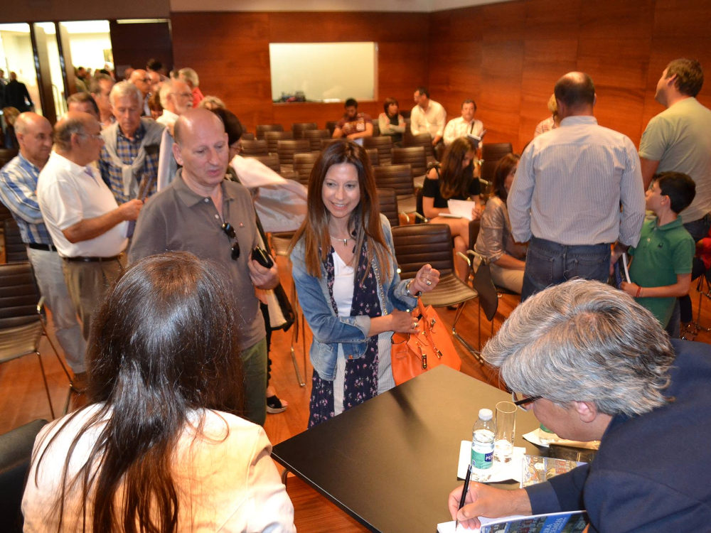 Omnisinal Edições apresenta o Livro Uma visão de Oliveira de Azeméis