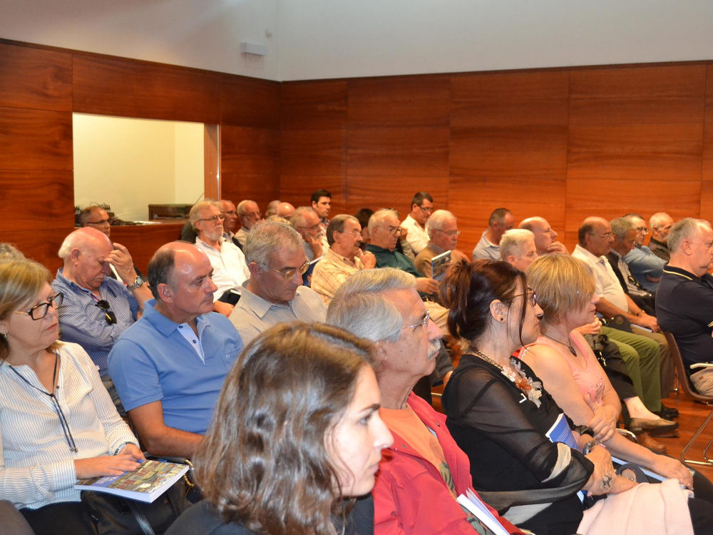 Omnisinal Edições apresenta o Livro Uma visão de Oliveira de Azeméis