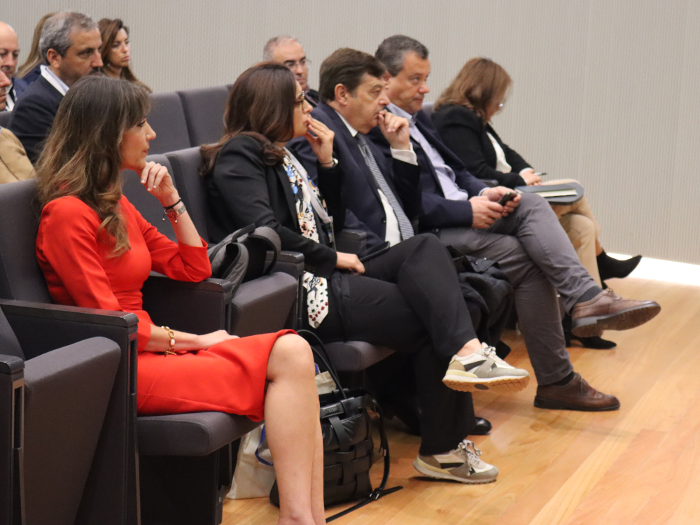 COMUNICAÇÃO MUNICIPAL EM DEBATE