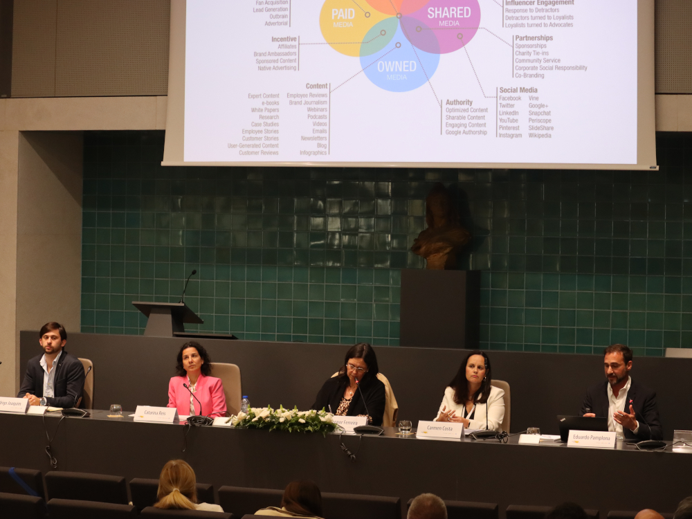 COMUNICAÇÃO MUNICIPAL EM DEBATE